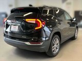 Used 2022 GMC Terrain SLT w/ Infotainment Package II image 4