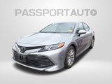 Used 2020 Toyota Camry LE image 2