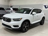 Used 2020 Volvo XC40 T4 Inscription image 4