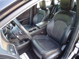 Used 2015 Chrysler 200 C image 2
