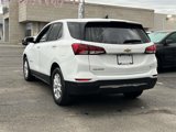Used 2022 Chevrolet Equinox LT image 2