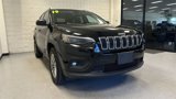 Used 2019 Jeep Cherokee Latitude Plus image 2