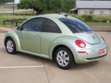 Used 2009 Volkswagen Beetle S image 3