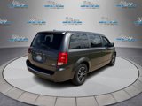 Used 2019 Dodge Grand Caravan GT image 3