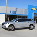 Used 2020 Buick Enclave Premium w/ Sun and Sites Package image 2