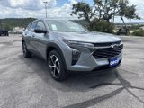 New 2025 Chevrolet Trax RS w/ Sunroof Package image 3