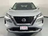 Used 2023 Nissan Rogue SV image 2