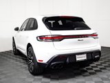 Used 2025 Porsche Macan image 3