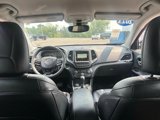 Used 2023 Jeep Cherokee Altitude Lux image 3