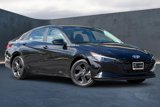 Used 2023 Hyundai Elantra SEL image 2