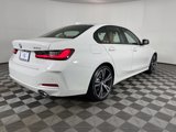 Used 2023 BMW 330i xDrive Sedan w/ Premium Package image 5