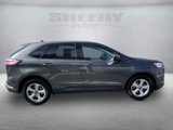 Certified 2020 Ford Edge SE image 2