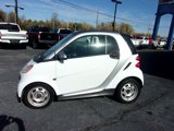 Used 2014 smart fortwo pure image 2
