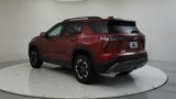 Used 2025 Chevrolet Equinox ACTIV w/ Safety and Technology Package image 5