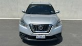 Used 2018 Nissan Kicks SV image 2