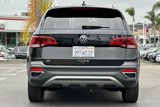 Certified 2024 Volkswagen Taos SE image 5