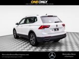 Used 2024 Volkswagen Tiguan SE image 3
