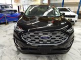 Used 2020 Ford Edge Titanium image 2