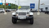 Used 2009 Jeep Wrangler Unlimited Sahara image 3