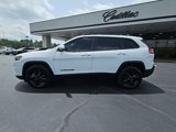 Used 2020 Jeep Cherokee Latitude Plus image 3