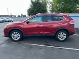 Used 2015 Nissan Rogue SV w/ SV Moonroof Package image 3