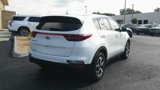 Used 2020 Kia Sportage LX image 4