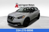 Used 2020 Nissan Kicks SR w/ SR Premium Package image 2