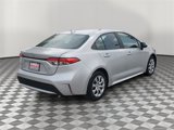 Used 2022 Toyota Corolla LE image 2