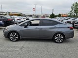 Used 2020 Nissan Versa SR image 4