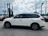 Used 2015 Nissan Pathfinder SL w/ SL Tech Package image 4