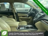Used 2017 Acura MDX FWD image 2