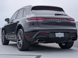 Certified 2022 Porsche Macan image 3