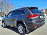 Used 2020 Jeep Grand Cherokee Laredo image 5