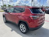 New 2025 Jeep Compass Latitude image 3
