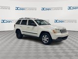 Used 2008 Jeep Grand Cherokee Laredo w/ Sun/Sound Group image 2