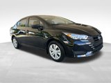 Used 2024 Nissan Versa S w/ Trunk Package image 2