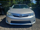 Used 2014 Toyota Camry XLE image 2