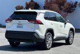 Used 2021 Toyota RAV4 XLE Premium image 4