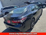 Used 2021 Toyota Camry SE image 5