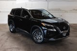 Used 2023 Nissan Rogue S image 2