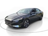 Used 2022 Hyundai Elantra SEL w/ Convenience + Premium Package image 3
