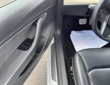 Used 2020 Tesla Model 3 Performance image 2