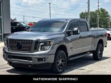 Used 2019 Nissan Titan SV w/ SV Convenience Package image 4