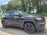 Used 2020 Jeep Compass Latitude image 2
