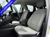 Used 2022 Ford Escape SE image 2