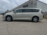 Used 2017 Chrysler Pacifica Touring-L Plus image 5