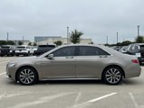 Used 2018 Lincoln Continental Premiere image 4