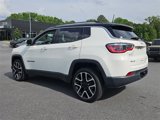 Certified 2018 Jeep Compass Limited image 2