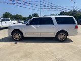 Used 2010 Lincoln Navigator L 2WD image 2