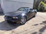 Used 2010 Ford Mustang Convertible image 4